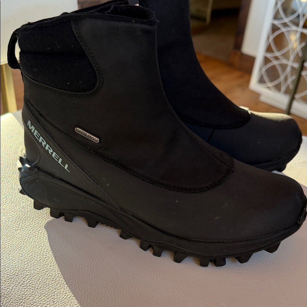 Merrell Black Insulated Boots